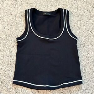 New Dynamic Seamless Tank ~ Black Top with White Trim